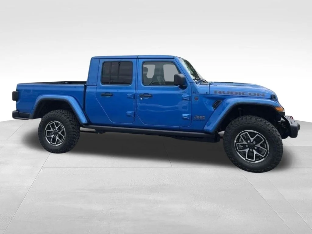 New 2026 Hydro Blue Pearl-Coat Exterior Paint Jeep Rubicon X image 6