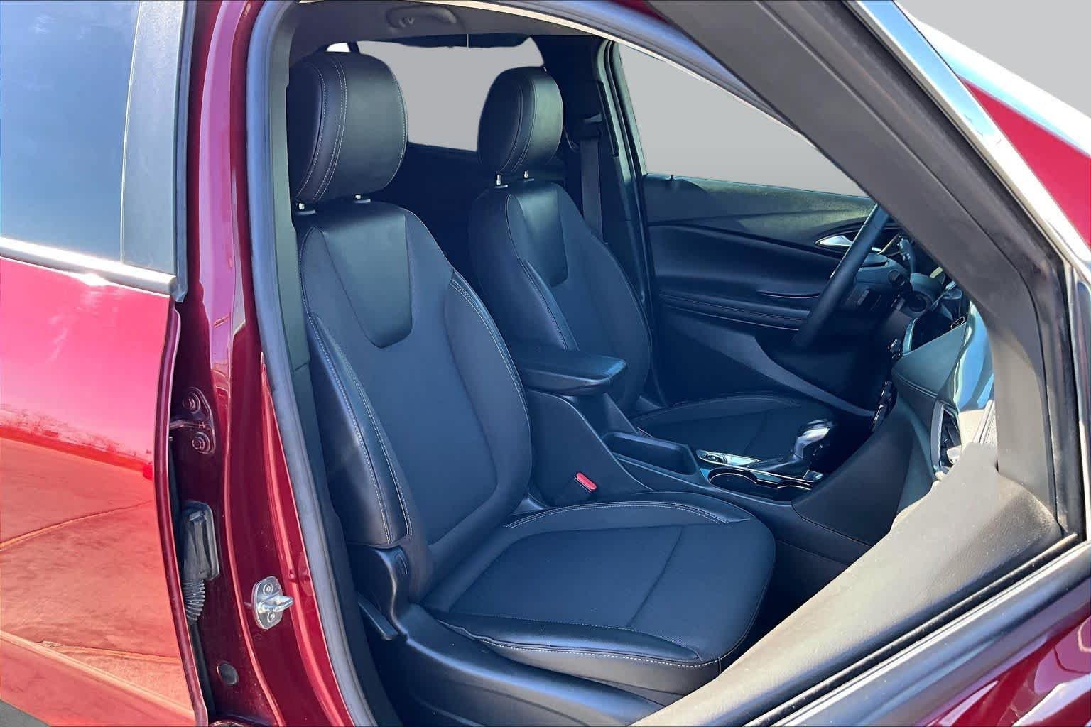 Used 2023 Cinnabar Metallic Buick Preferred image 16