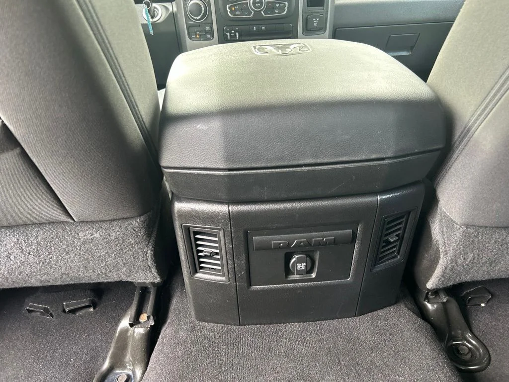 Used 2023 Black Ram SLT image 30