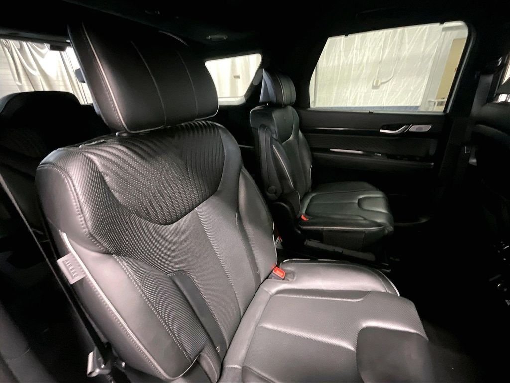 Used 2024 Silver Hyundai Calligraphy image 16