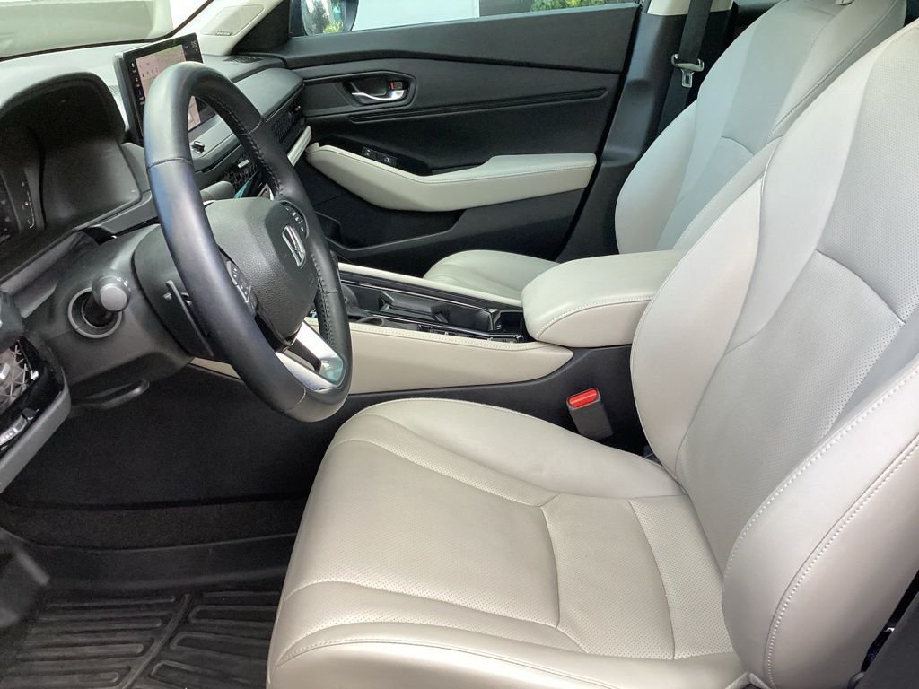 Used 2024 Gray Honda Touring image 5