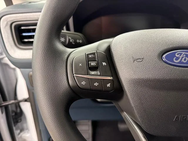 New 2026 Oxford White Ford XLT image 19