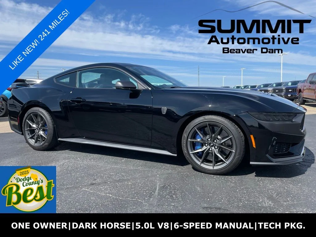 2024 Ford Mustang Dark Horse's photo