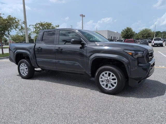 Certified Used 2025 Gray Toyota SR image 2