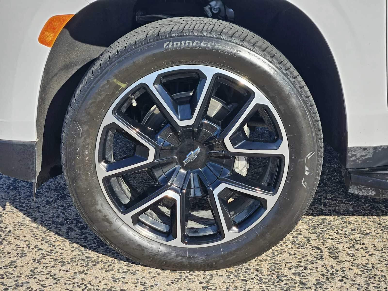 Used 2024 Summit White Chevrolet RST image 7