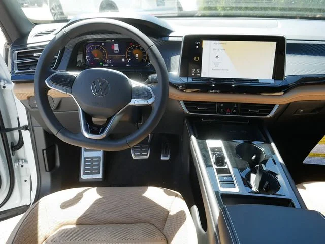New 2026 White/off-white Volkswagen 2.0T SEL R-Line Black image 9