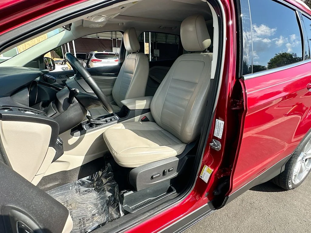 Used 2019 Red Ford Titanium image 21