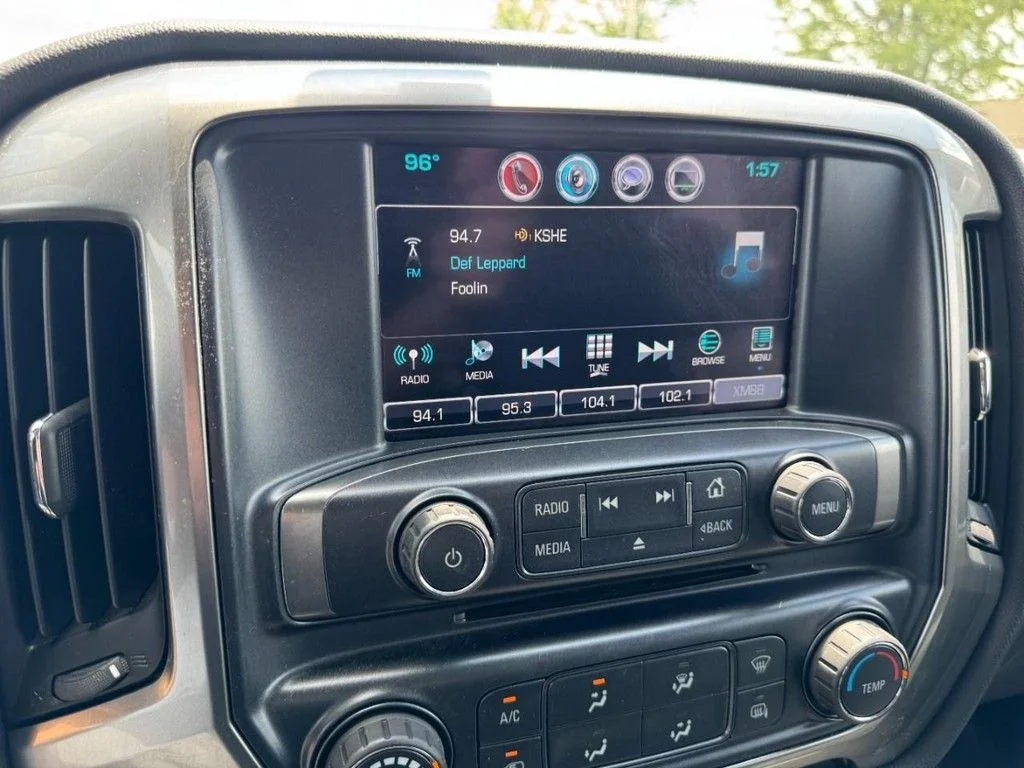 Used 2019 Gray Chevrolet LT image 20
