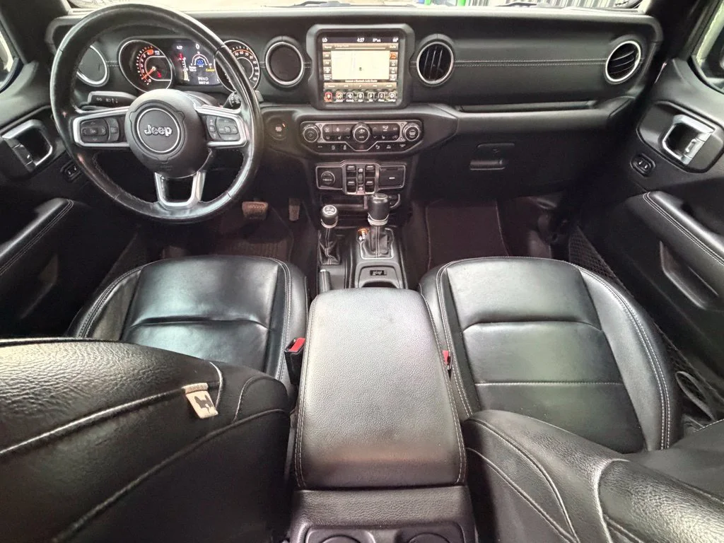 Used 2021 Black Jeep Unlimited Sahara image 8