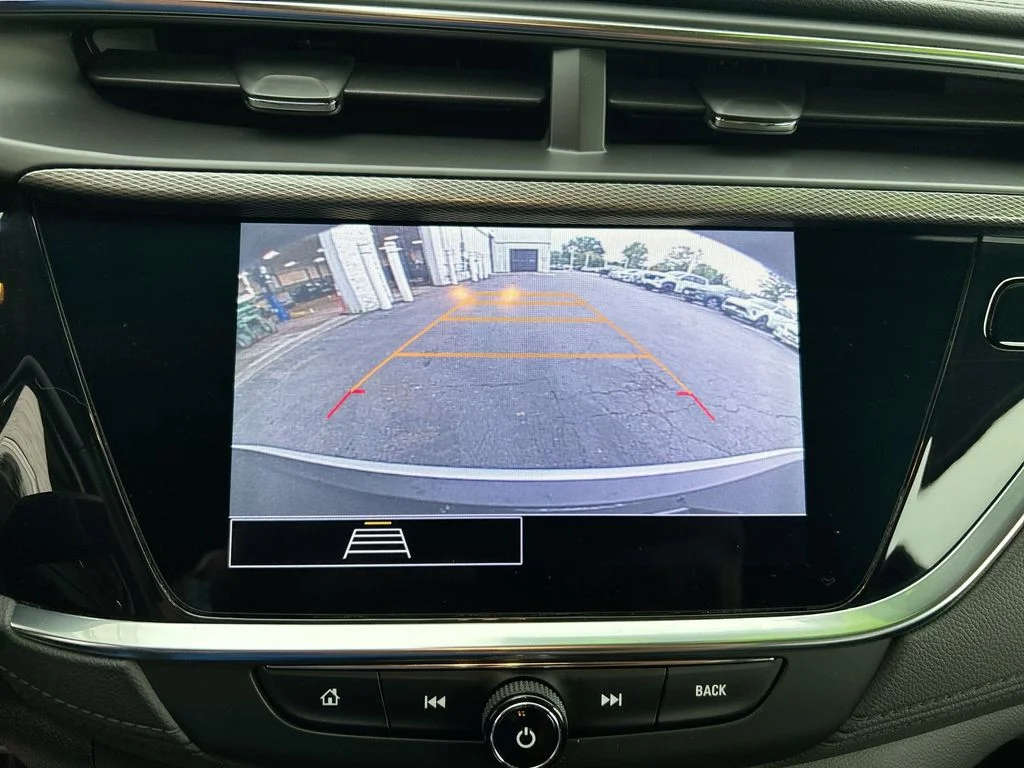 Used 2022 Black Buick Preferred image 19