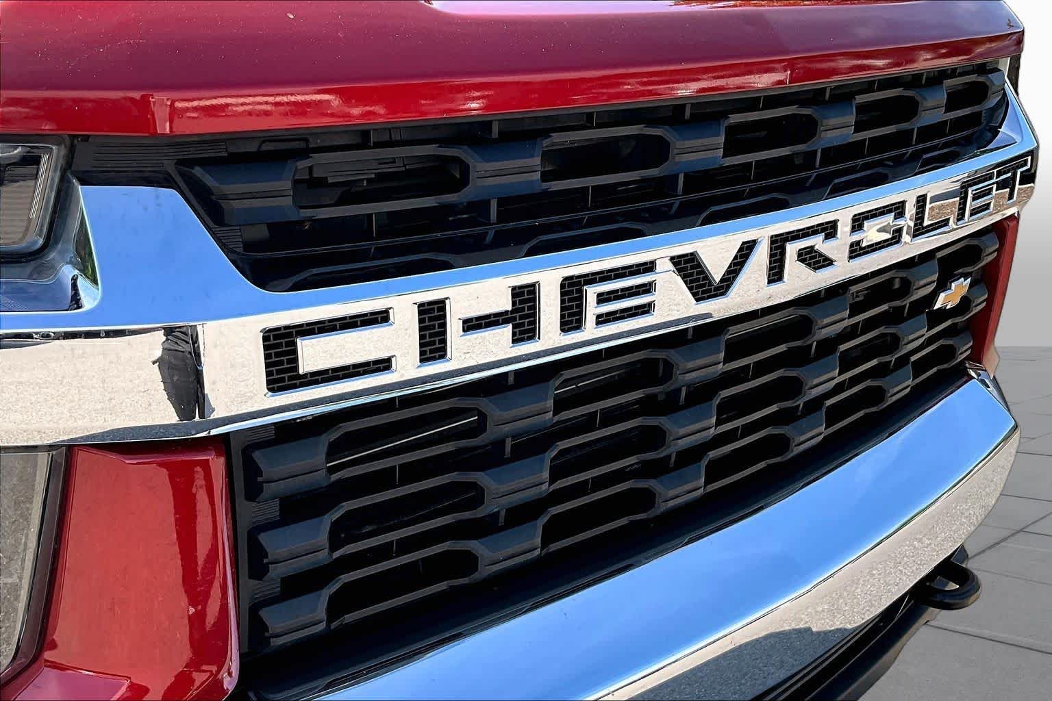 Used 2022 Cherry Red Tintcoat Chevrolet LT image 31