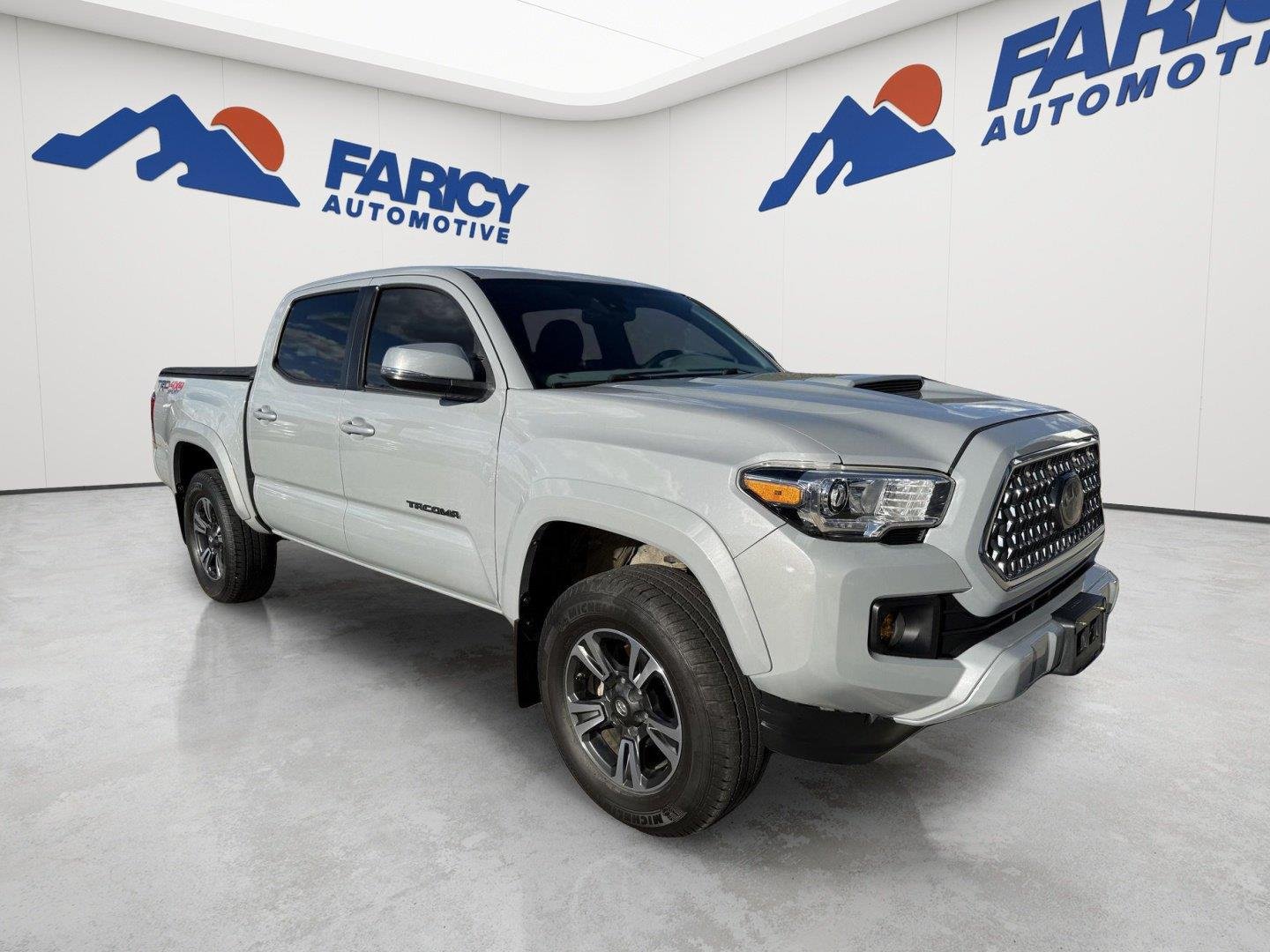 Used 2018 Cement Toyota TRD Sport image 9