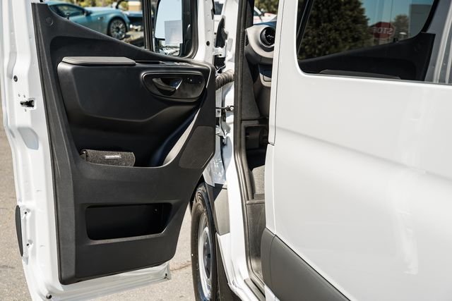 New 2026 Arctic White Mercedes-Benz Crew 144 WB image 34