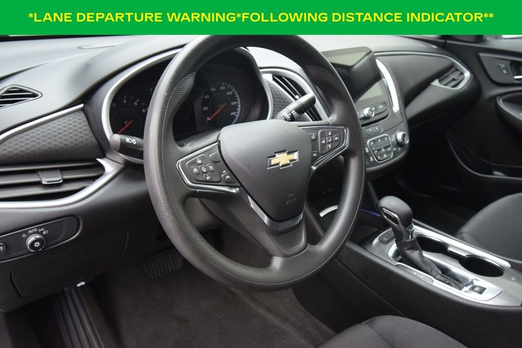 Used 2024 Summit White Chevrolet LT image 13