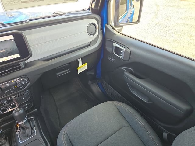 New 2026 Hydro Blue Pearl-Coat Exterior Paint Jeep Sport S image 12