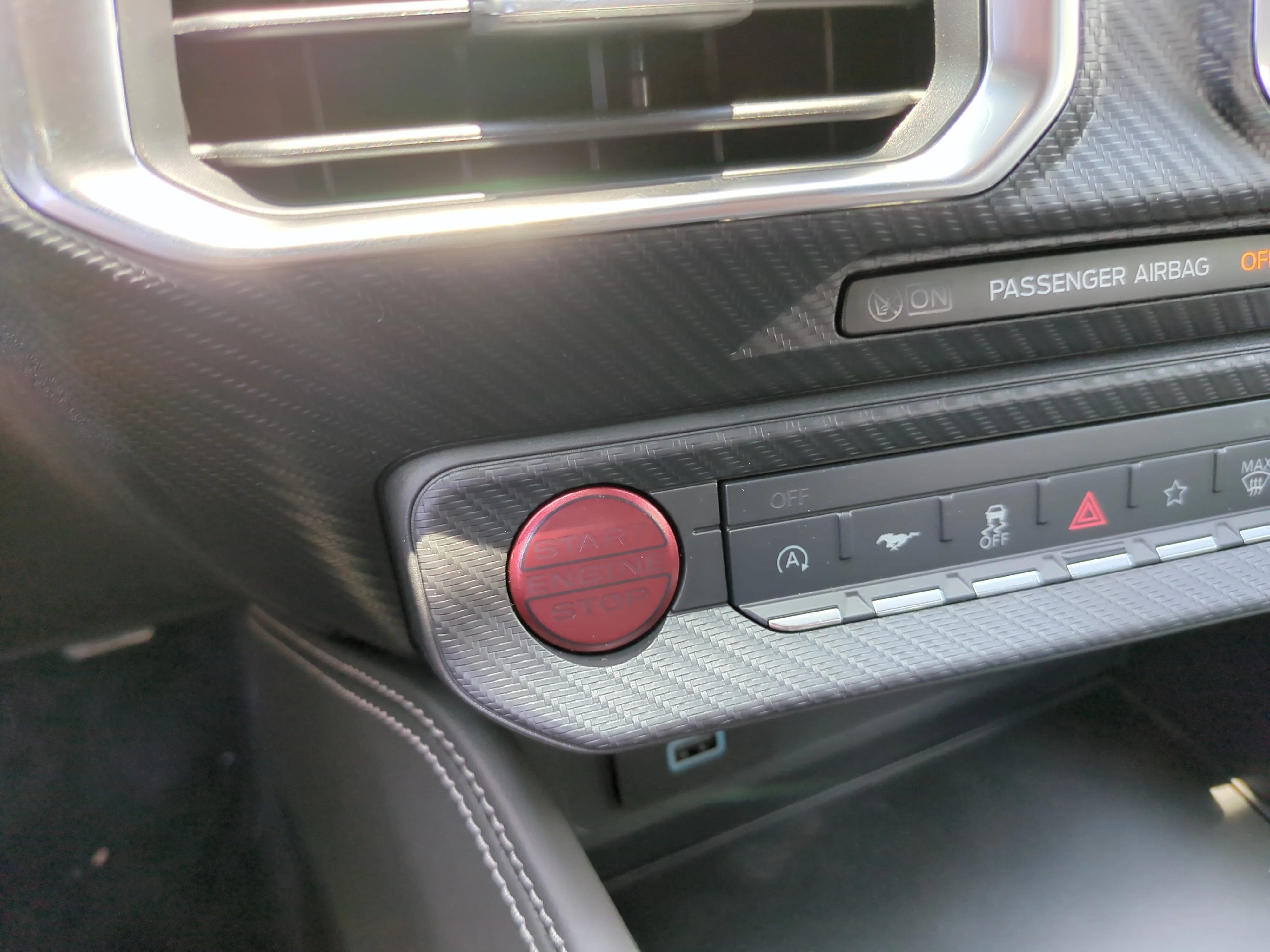 New 2026 Carbonized Gray Metallic Ford GT Premium Fastback image 25