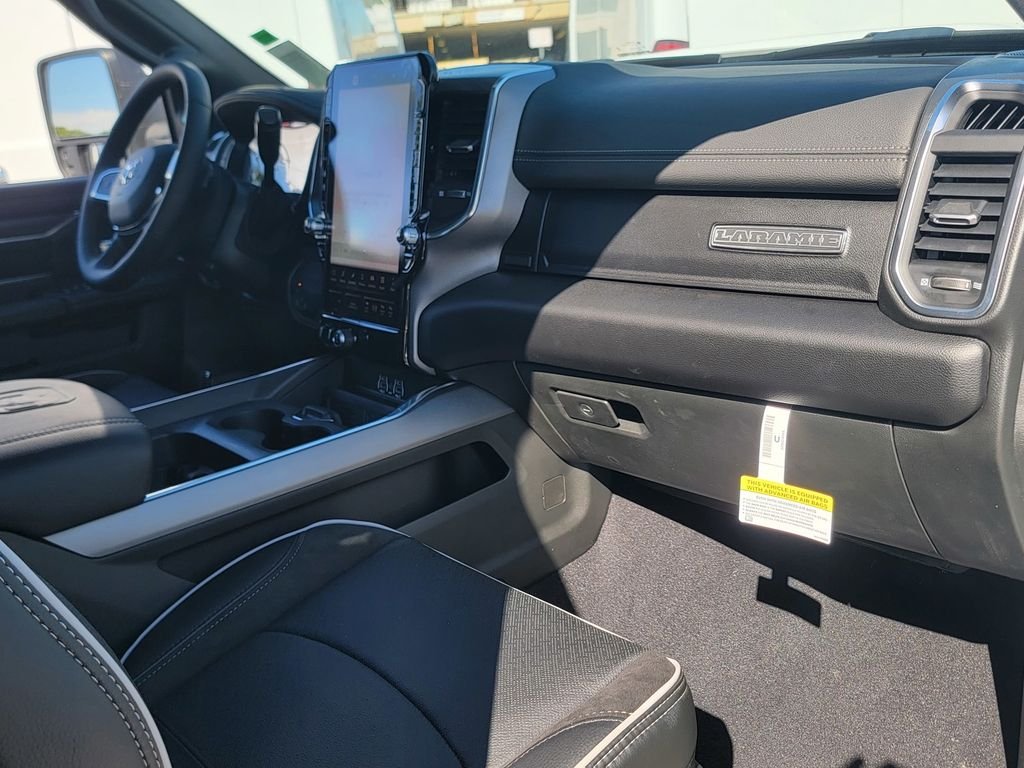 2026 RAM 2500 Laramie - Photo 12