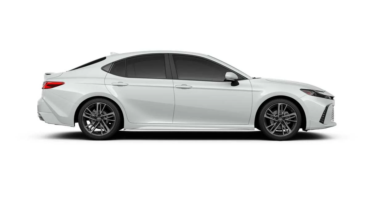 New 2026 Wind Chill Pearl <sup>1</sup> Toyota  XSE image 37