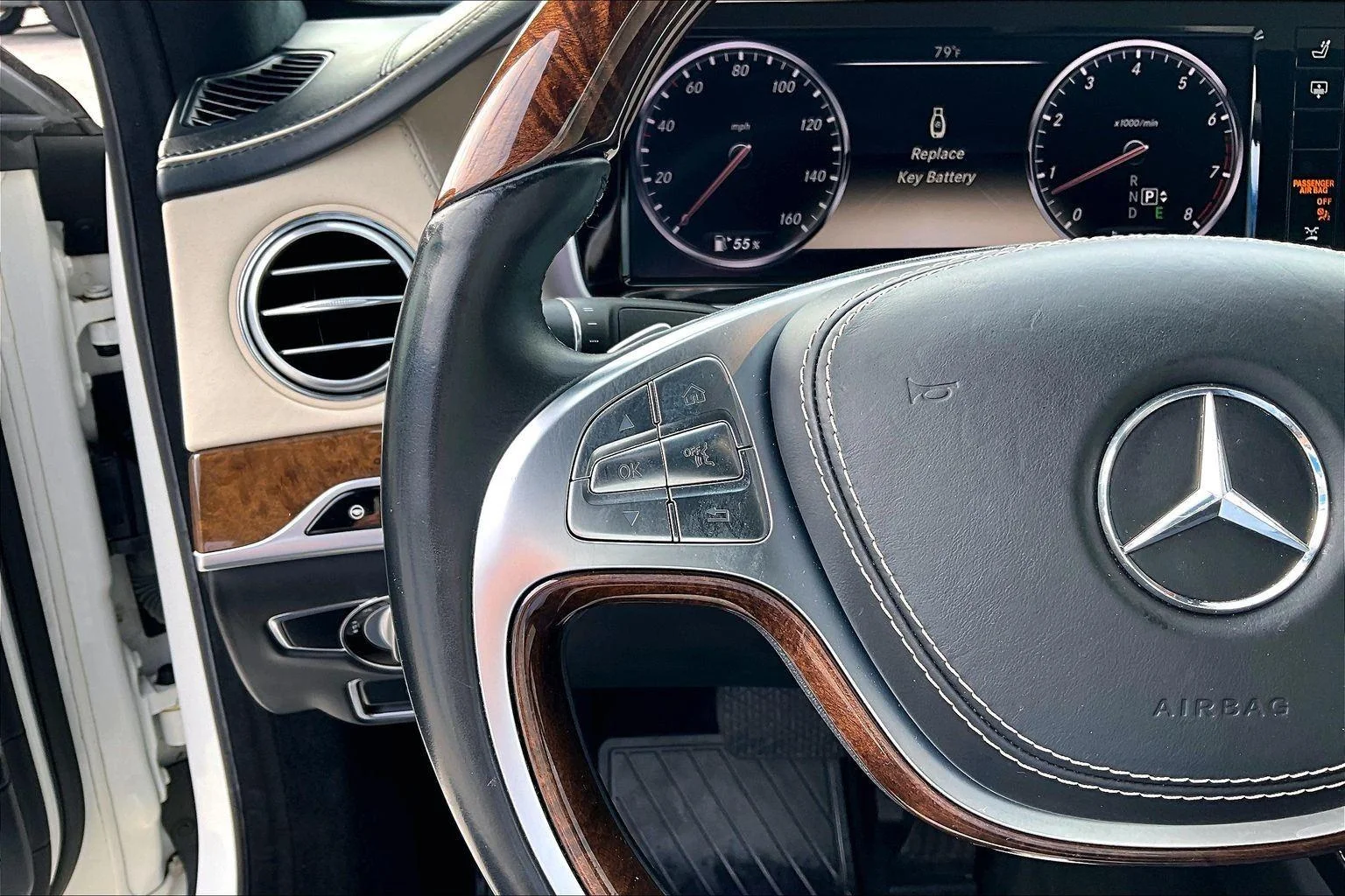 Used 2014 Diamond White Metallic Mercedes-Benz S 550 image 11