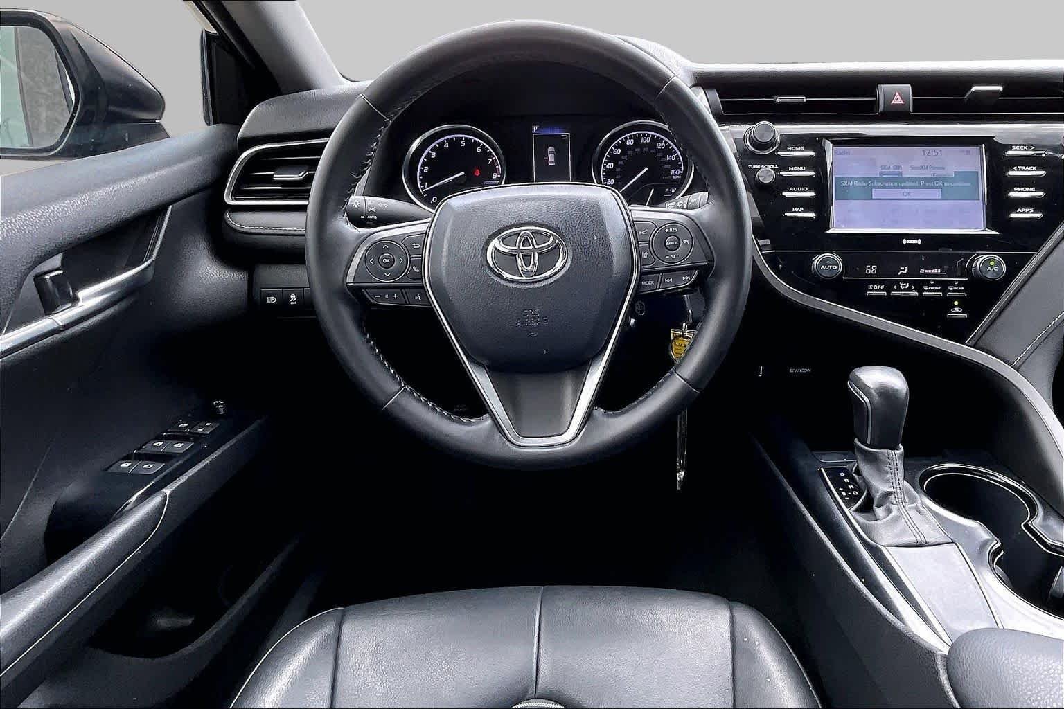 Used 2020 Galactic Aqua Mica Toyota SE image 6