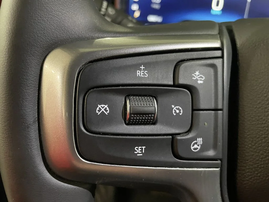 Used 2025 Black Chevrolet LT image 14