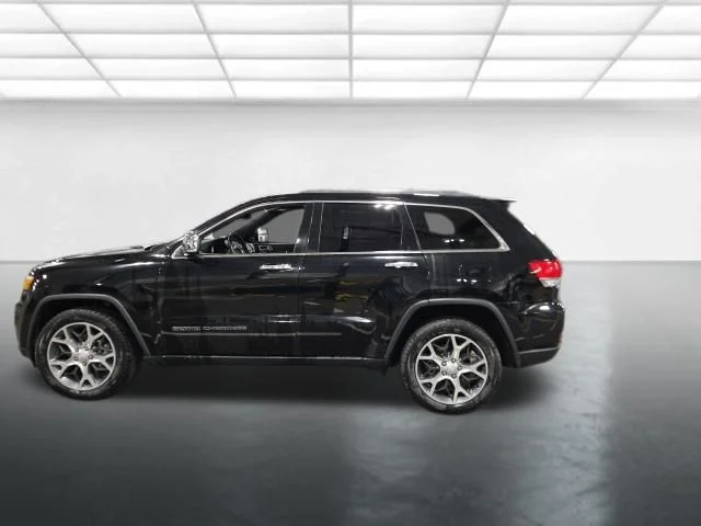 Used 2019 Black Jeep Limited image 8