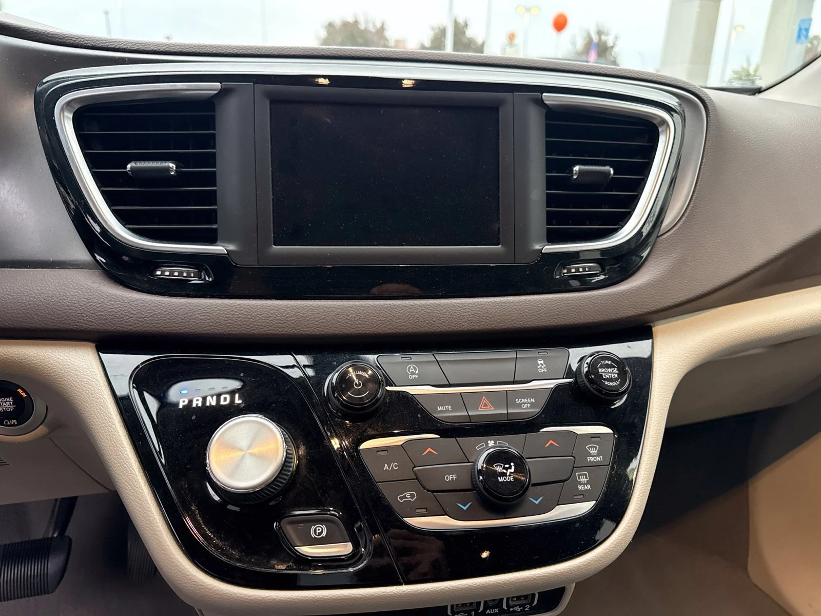Used 2021 Gray Chrysler LX image 11