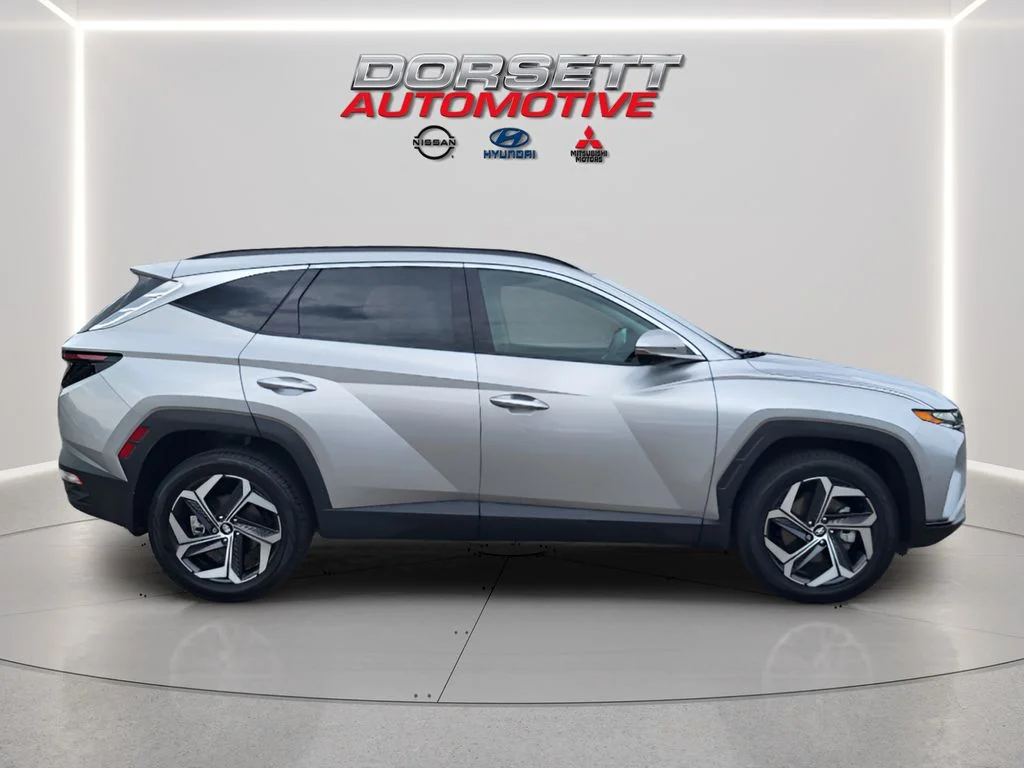 Used 2024 Shimmering Silver Hyundai Limited image 5
