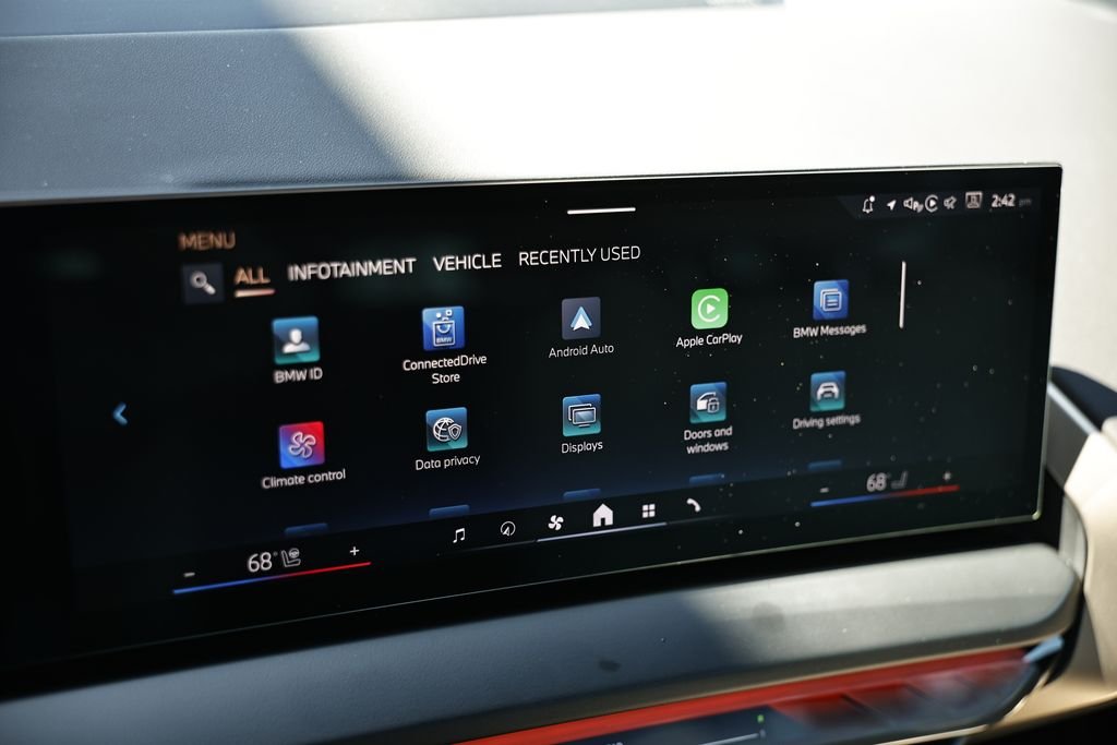 2025 BMW X3 30 - Photo 34