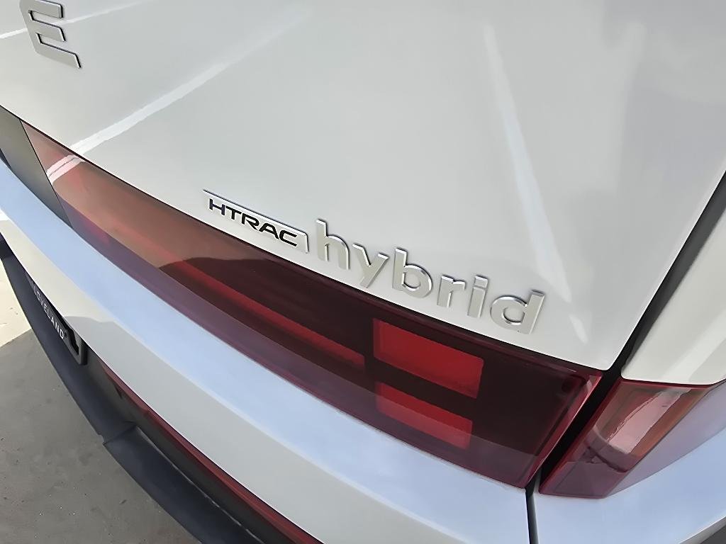 New 2026 Serenity White Hyundai SE image 11