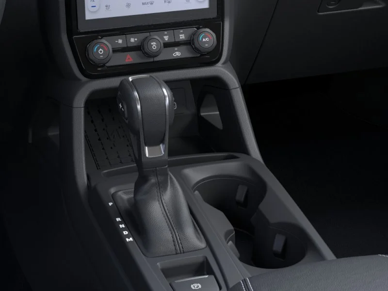 New 2026 Oxford White Ford XLT image 28