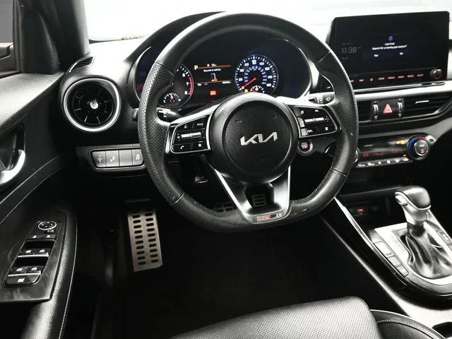 Used 2023 Gray Kia GT-Line image 17