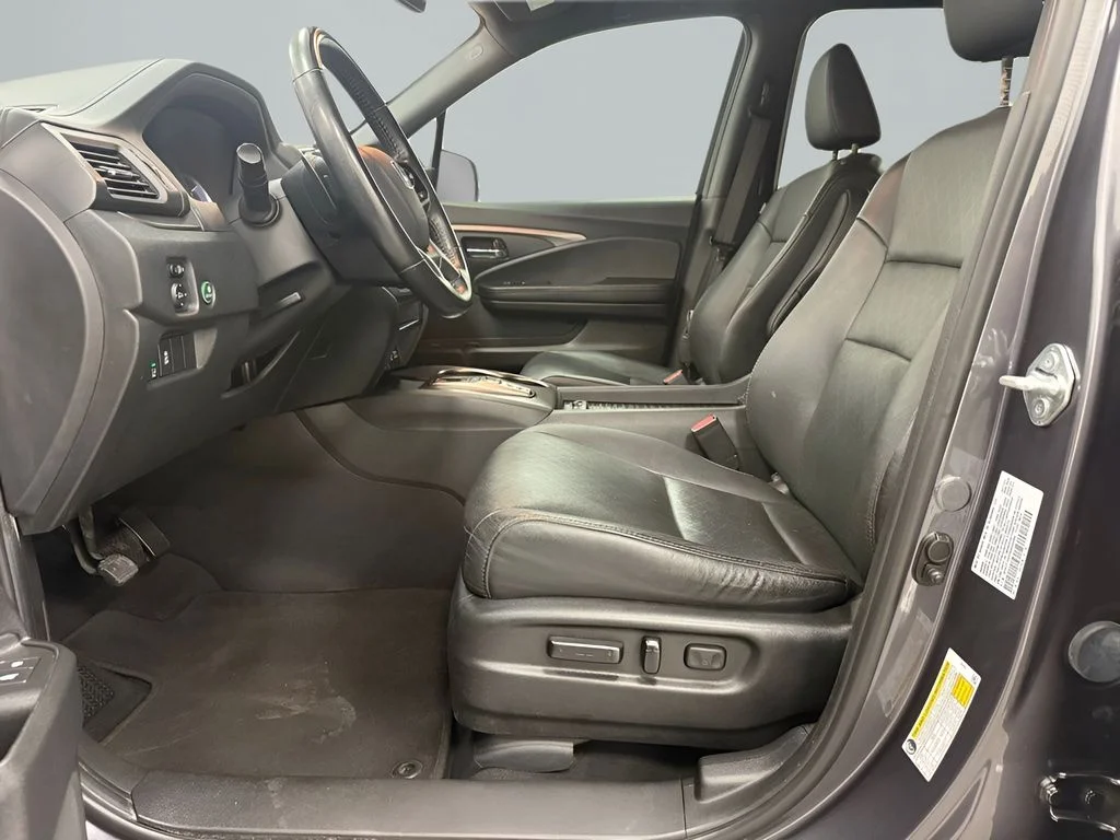 2021 Honda Passport EX-L - Photo 11