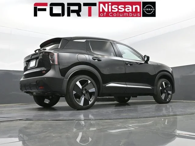 Used 2025 Black Nissan SR image 40