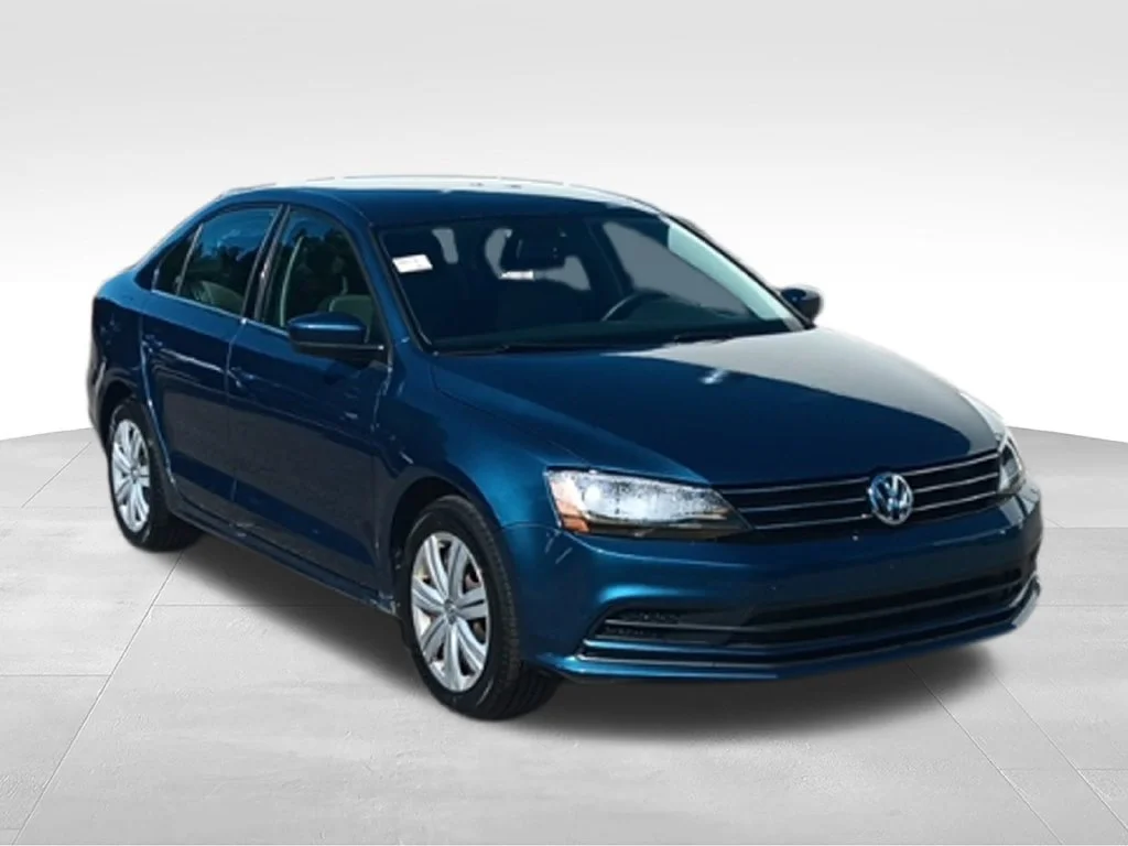 Used 2017 Silk Blue Metallic Volkswagen 1.4T S image 9