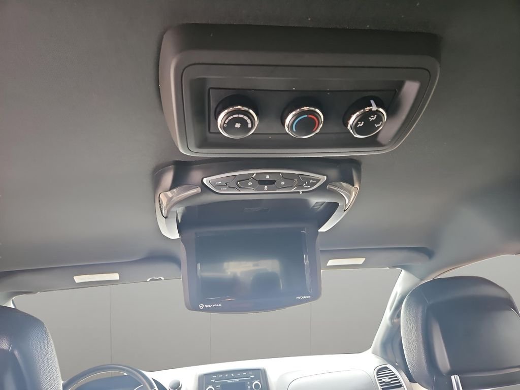 Used 2017 Granite Pearlcoat Dodge SXT image 25