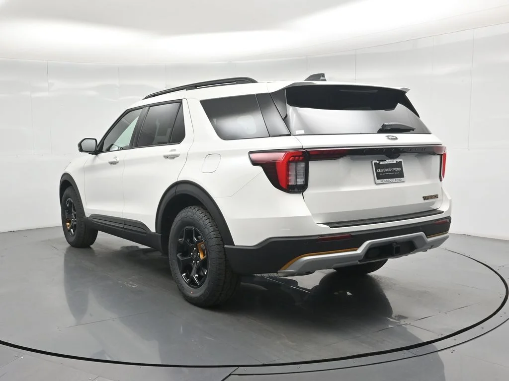 2026 Ford Explorer Tremor - Photo 25