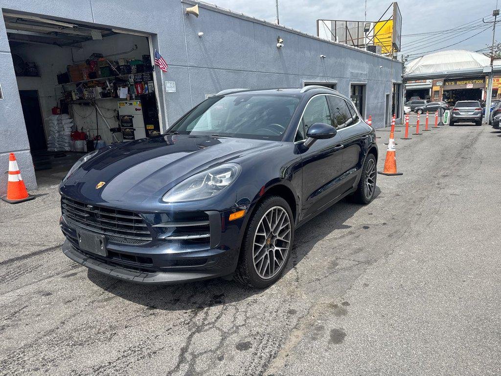 2021 Porsche Macan S's photo