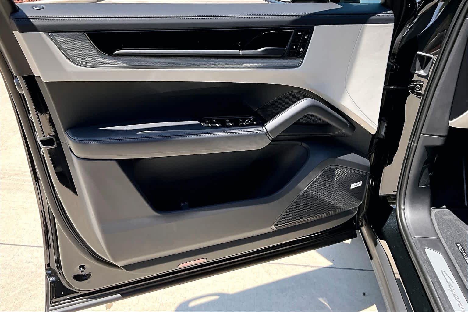 New 2026 Chromite Black Metallic Porsche S image 19