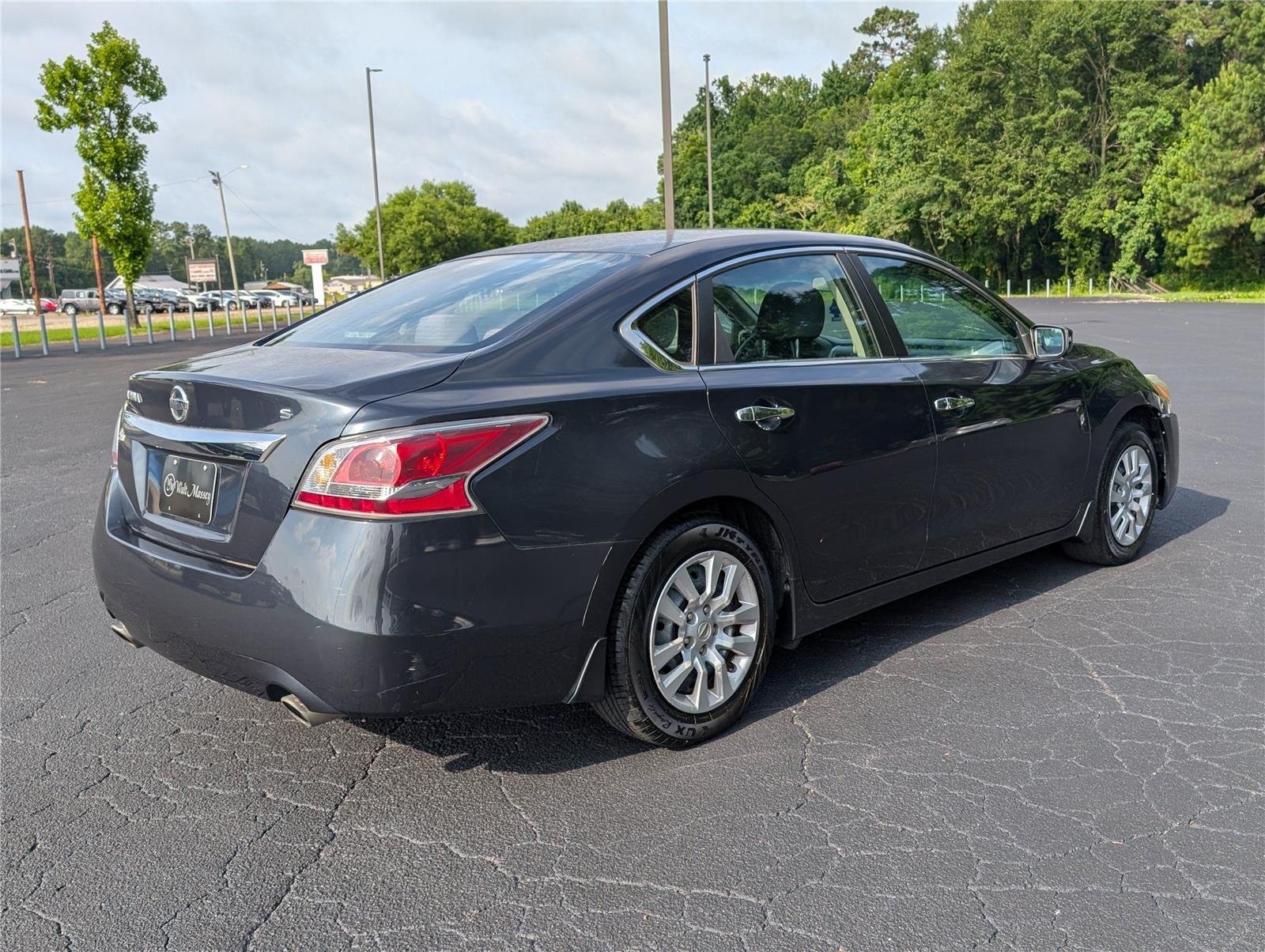 Used 2015 Storm Nissan 2.5 S image 5