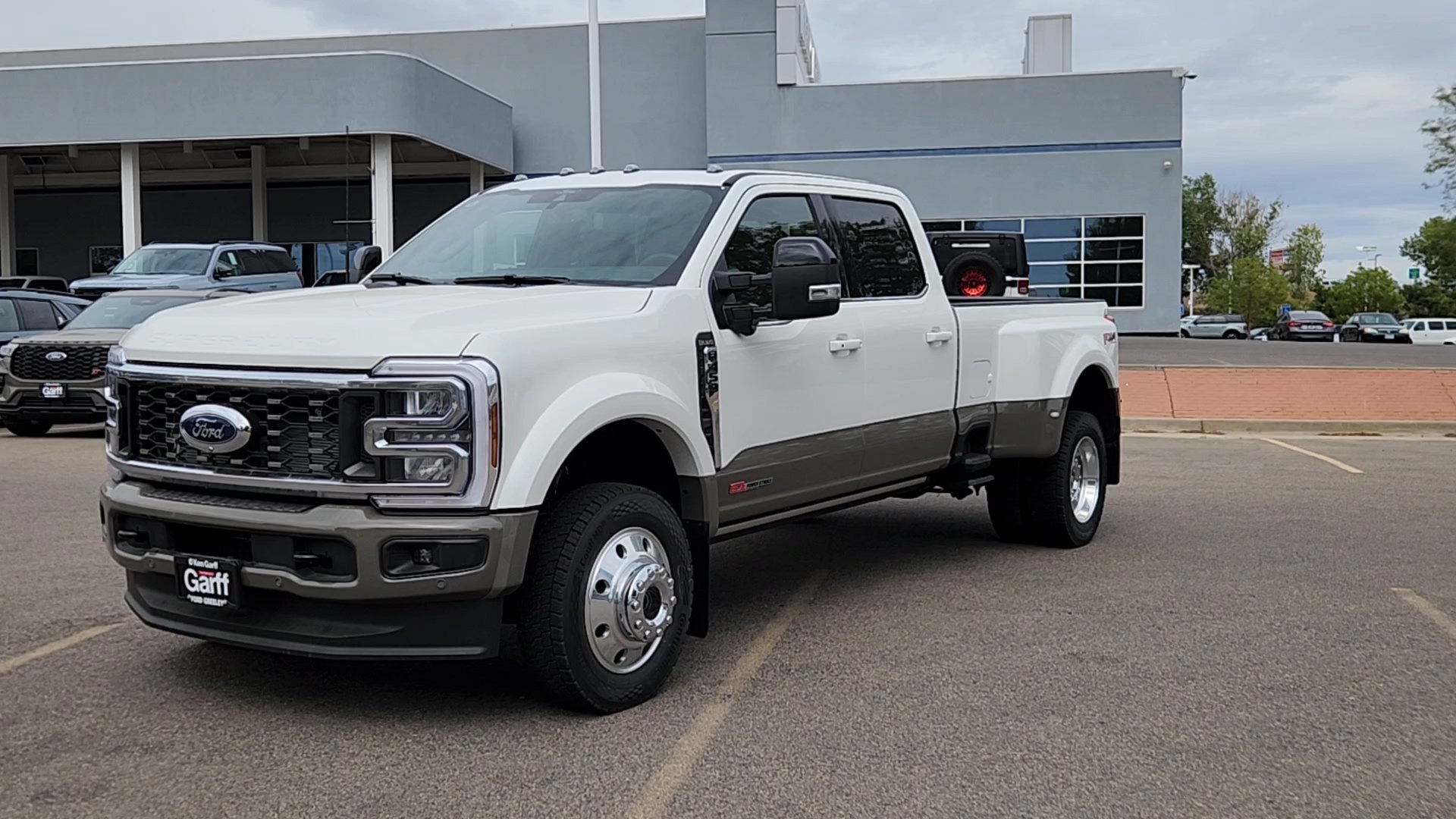 New 2026 Star White Metallic Tri-Coat Ford King Ranch image 2