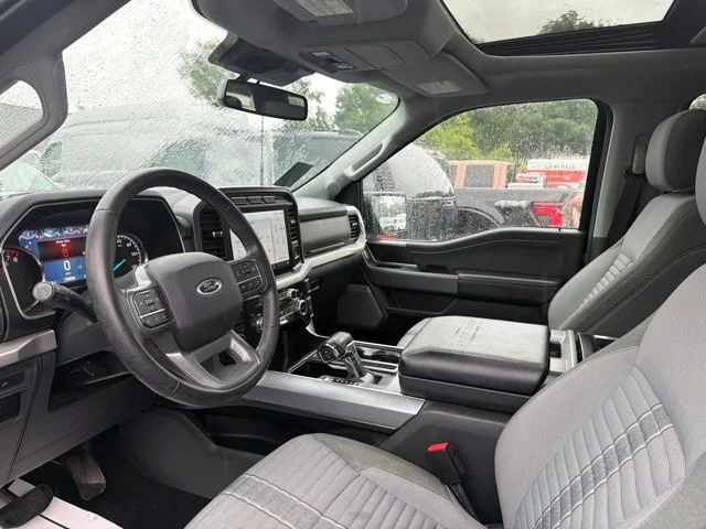 Used 2023 Avalanche Ford XLT image 12