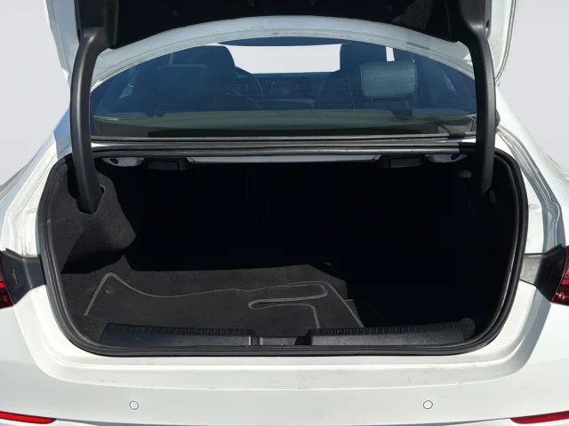 Used 2025 White Mercedes-Benz CLA 250 image 34