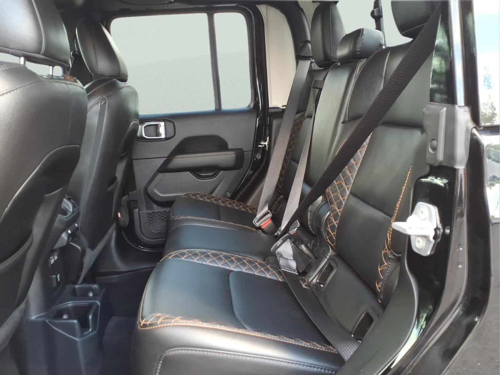 Used 2023 Black Clearcoat Jeep High Altitude image 29