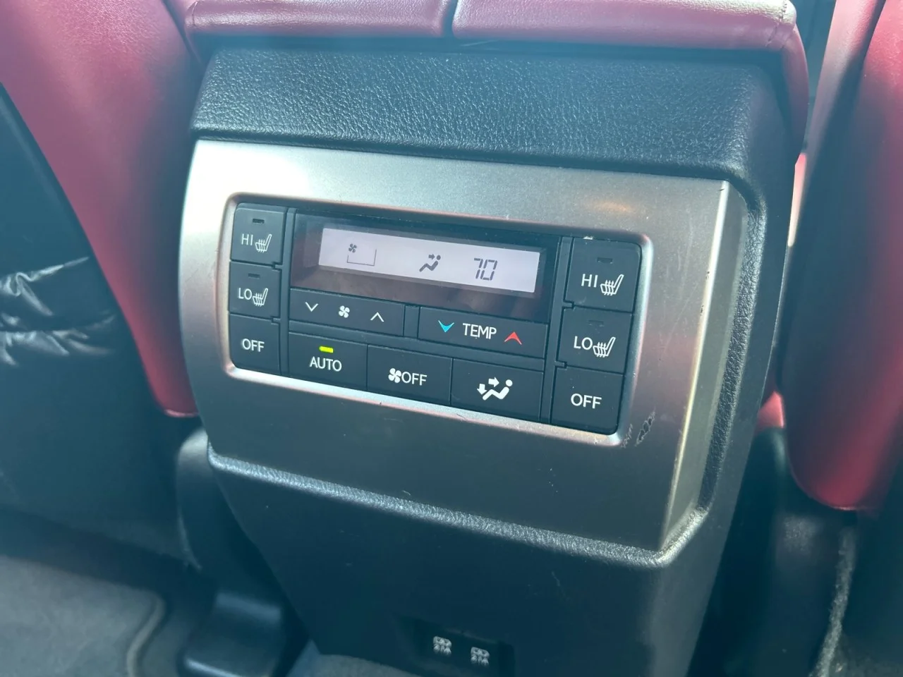 Used 2023  Lexus GX 460 Luxury image 24