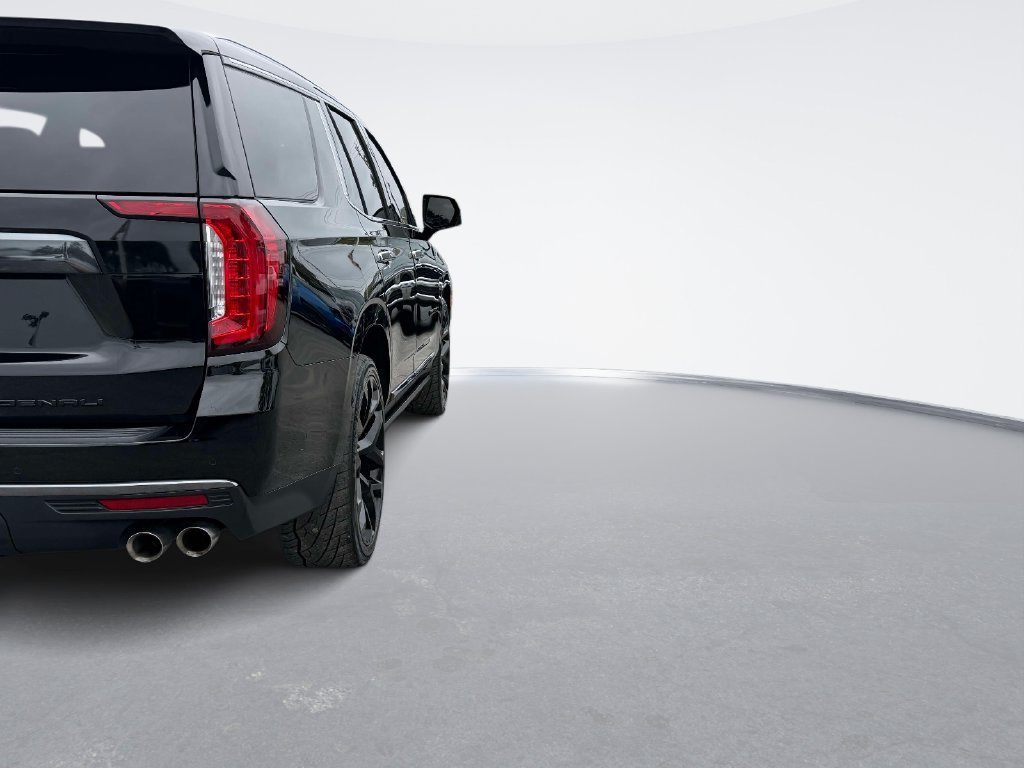 Used 2024 Black GMC Denali Ultimate image 5