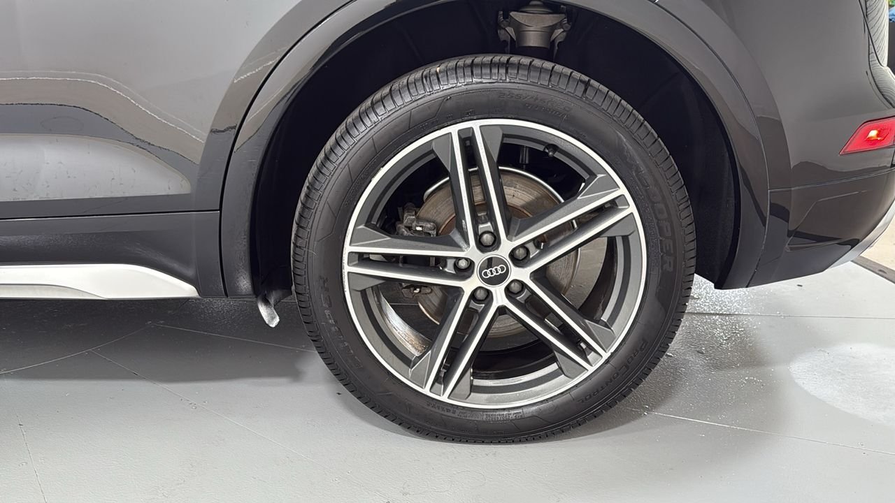 Used 2021 Black Audi 55 Premium image 23