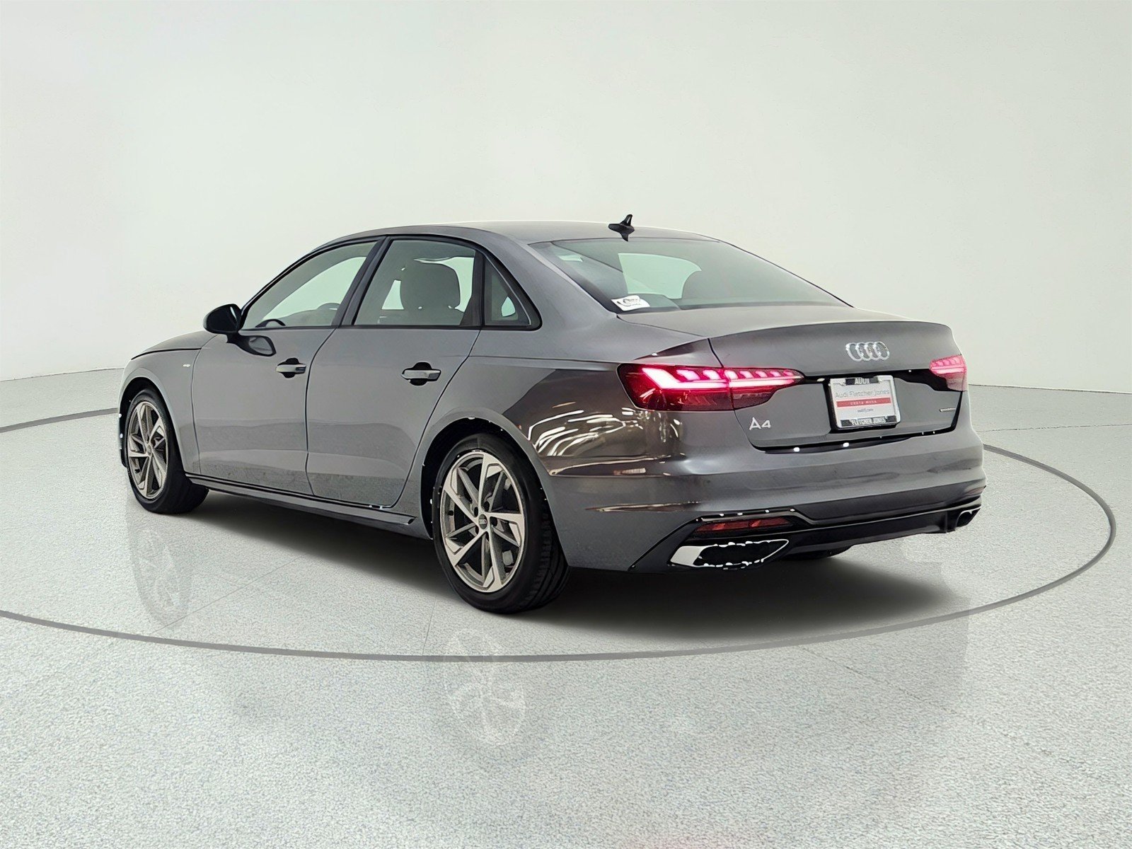 Used 2025 Daytona Gray Pearl Effect Audi S line Premium 45 TFSI quattro image 7