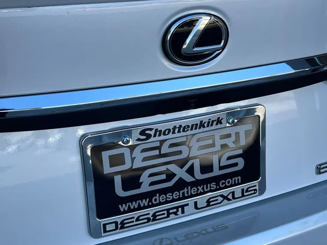 Used 2025 Eminent White Pearl Lexus 300h image 21