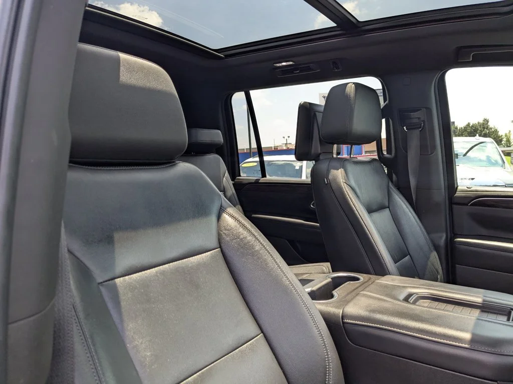 Used 2021 Shadow Gray Metallic Chevrolet Z71 image 33